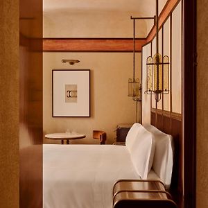 Chambre Classique Lit Queen-Size